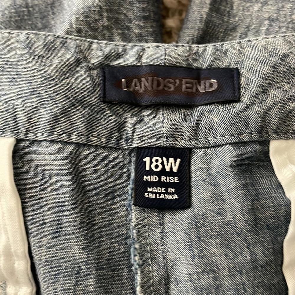 Lands End Bermuda Shorts - Picture 3 of 5